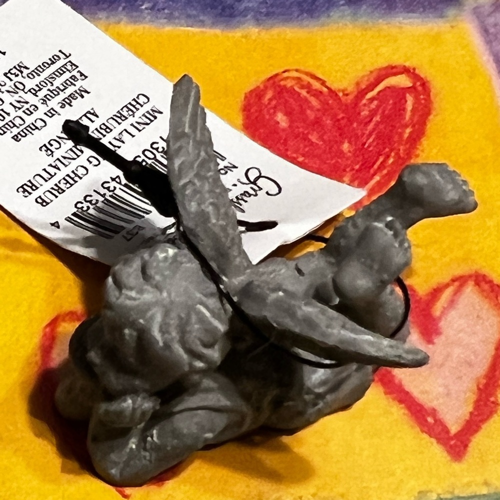 New Grasslands Road Mini 1” Laying Cherub Distressed - Picture 12 of 14